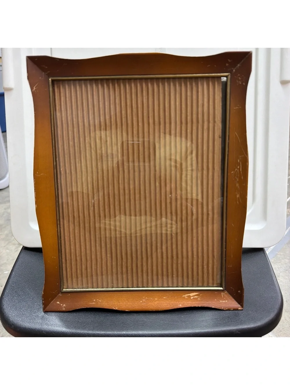 Vintage Scalloped Oak Wood Picture Frame 8 X 10 W/ Glass